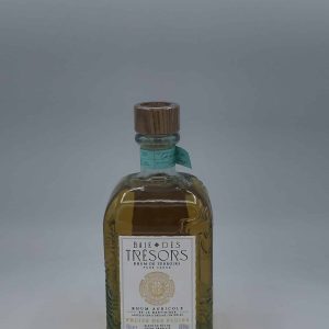 RHUM BAIE DES TRESORS  » FRUITS DES PLUIES « 