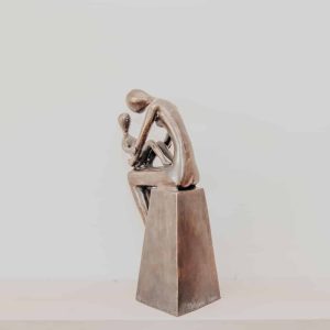 Moderne Statue Frau mit Mutter und Kind, bronzefarben 29 cm