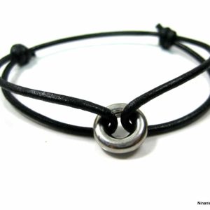 Bracelet cordon cuir ajustable anneau rond Acier argenté