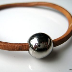 Bracelet cuir fermoir homme boule aimanté métal argent