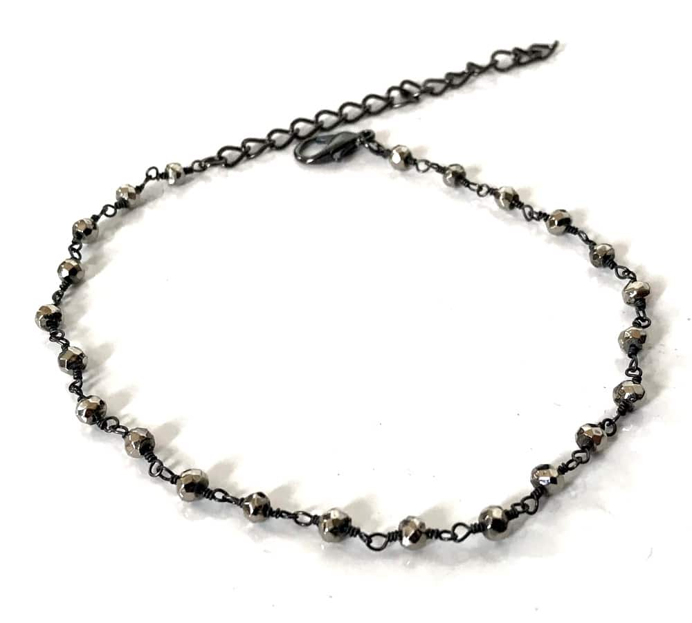 Bracelet cheville pierre pyrites facettées métal noir – Image 3