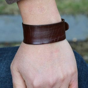 Manchette cuir homme – Bracelet de force marron